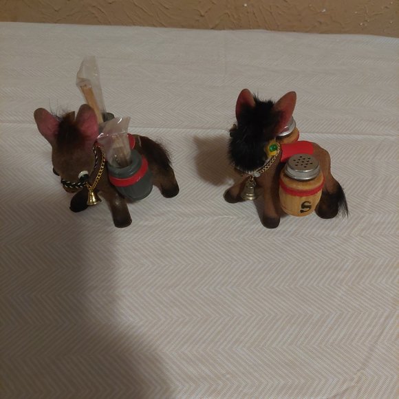 Flocked Donkeys S&P Shakers & Toothpick Holder - Picture 2 of 4